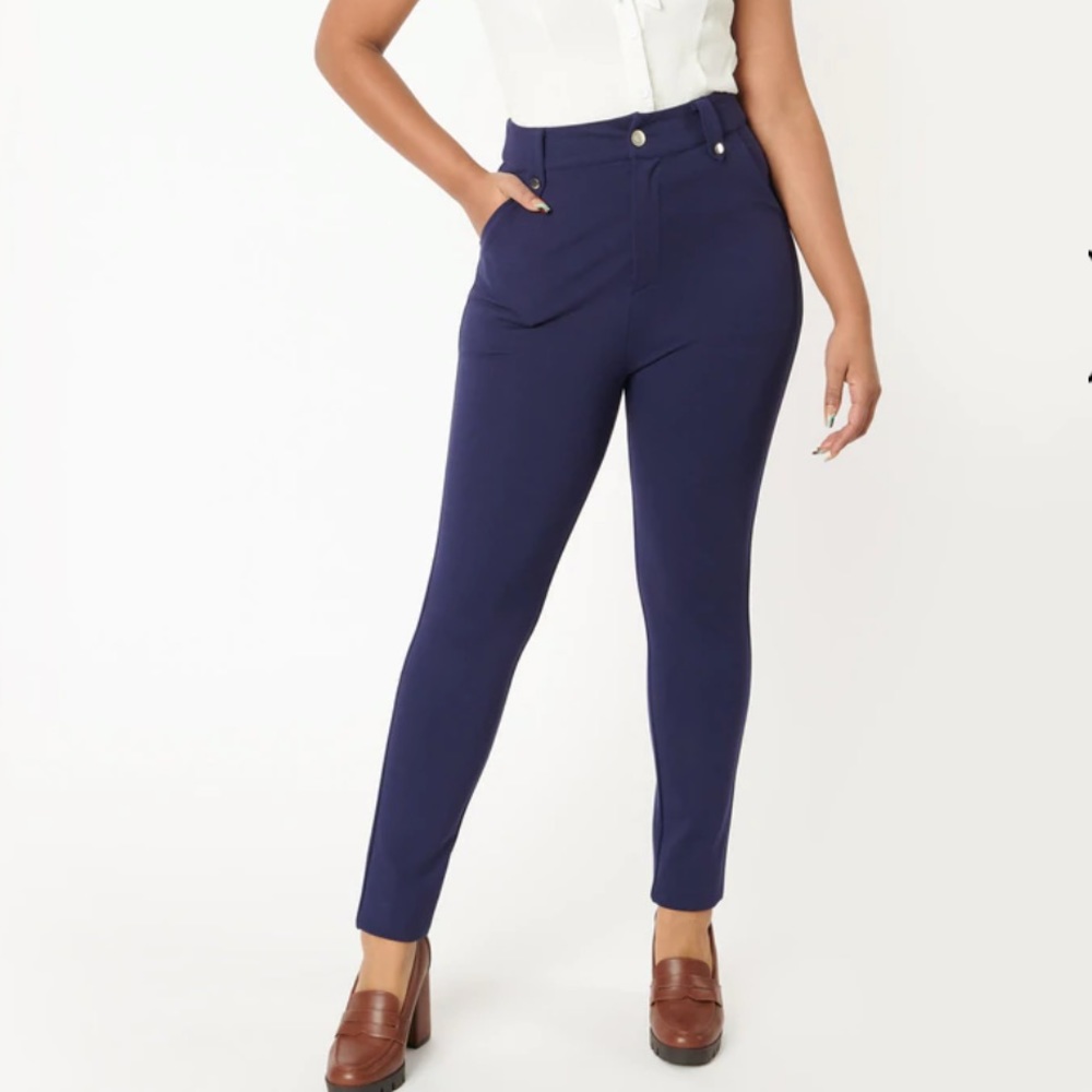 Unique Vintage Navy Kitty Cigarette Pants